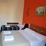 Guesthouse Ava